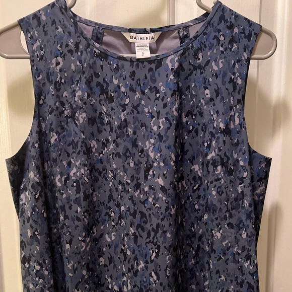 Athleta Refined Zephyr Tank - Picture 1 of 5